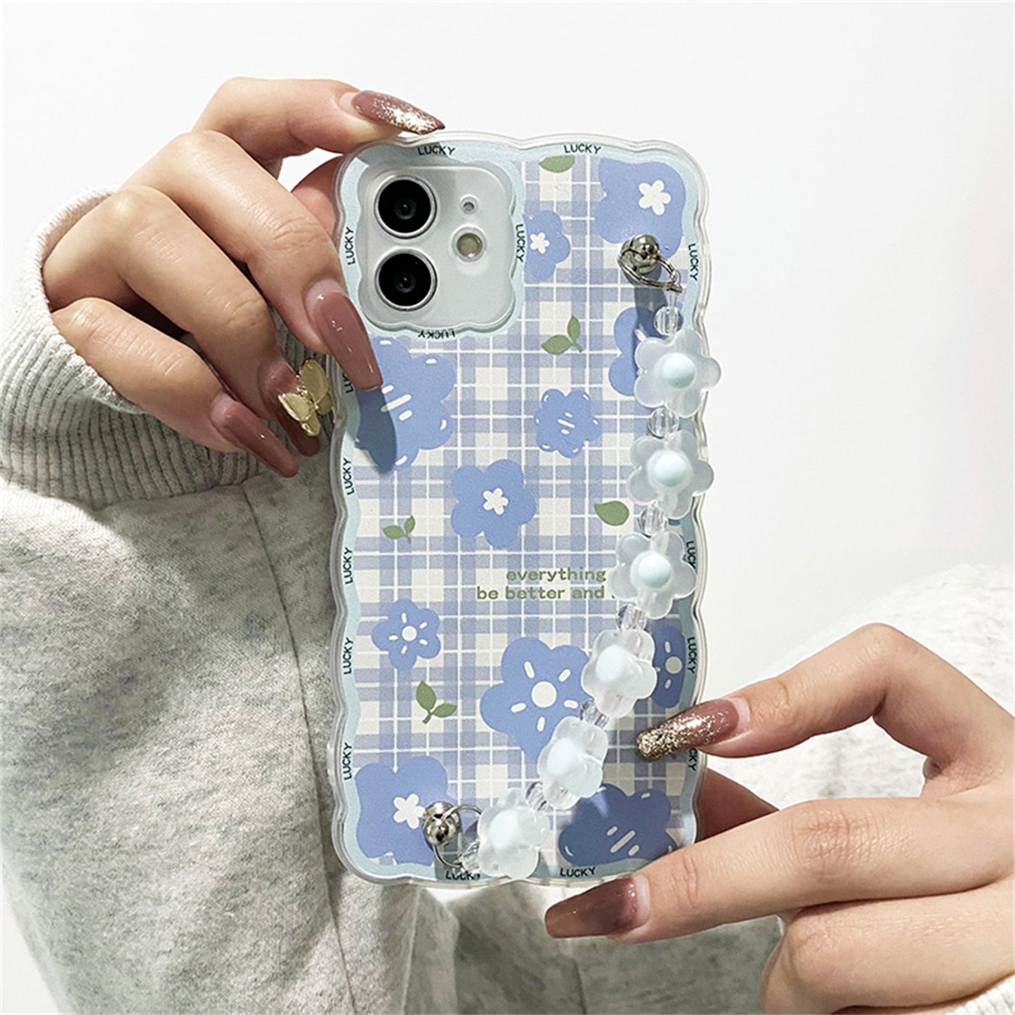 Ins Korean Cute Flower Bracelet Chain Wave Transparent Phone Case For iPhone 13 12 11 Pro XS Max X XR 7 8 Plus Kawaii Back Cover