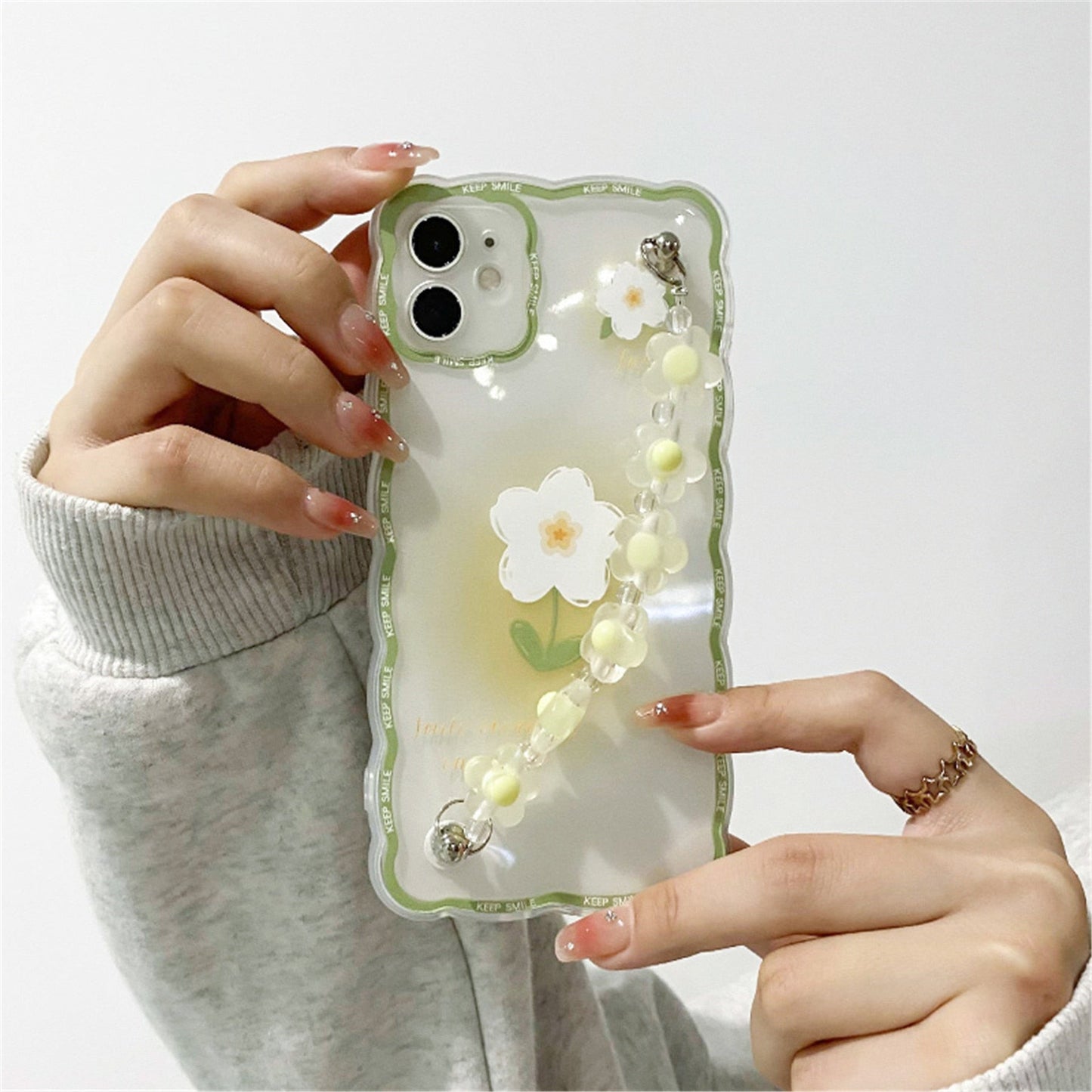 Ins Korean Cute Flower Bracelet Chain Wave Transparent Phone Case For iPhone 13 12 11 Pro XS Max X XR 7 8 Plus Kawaii Back Cover